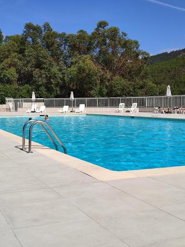 A környék, Le JASMIN in Mandelieu-la-Napoule