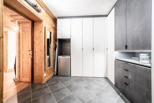 Apartment - Ground Floor image 6