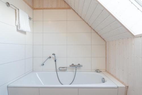 Koupelna, Ferienhaus Heimathafen Olpenitz in Olpenitz