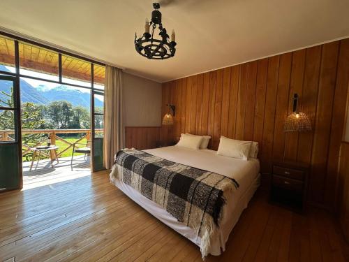 Mitico Puelo Lodge in Puelo