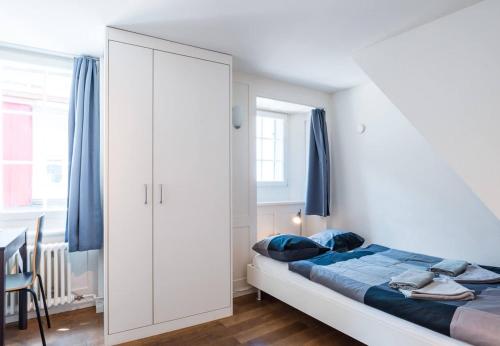 HITrental Schmidgasse - Apartments, Цюрих (фото 7)