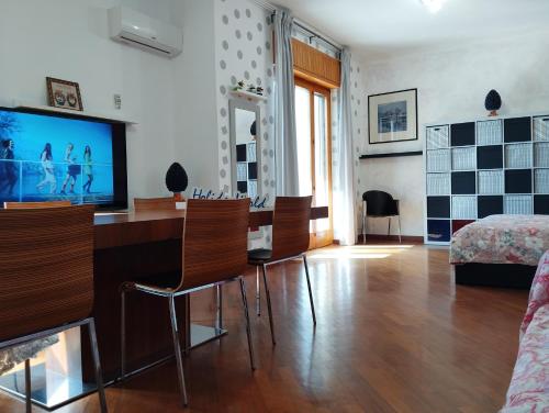 Three-Bedroom Apartment image 3