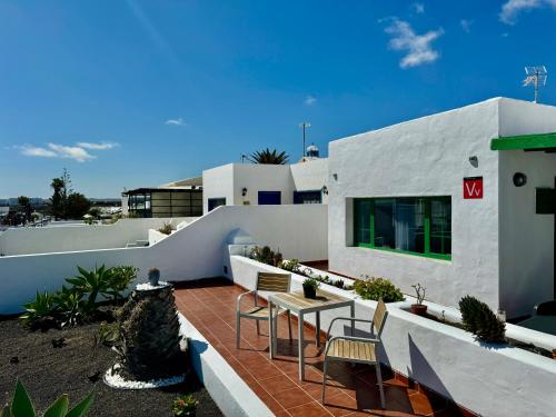 Casa Riadero by Vulcano Homes in Los Cocoteros