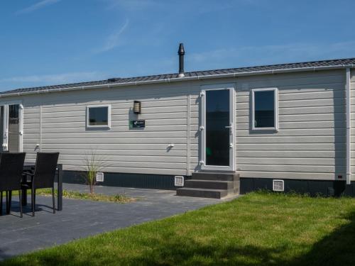 Holiday Home Sunset by Interhome in Tholen