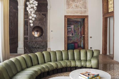 Noble Floor Art Apartment R&R, Venice (photo 7)