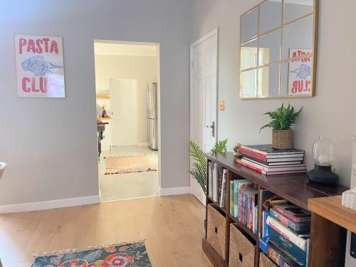 Artistic 3 bed home in Old Trafford next to MUFC, Manchester (fotografie 10)