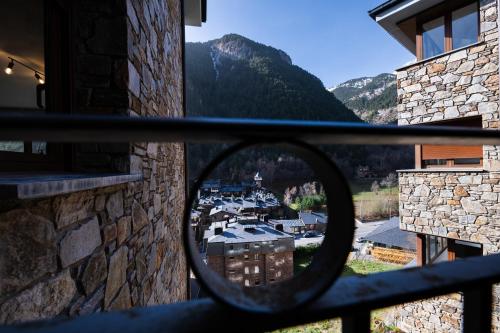 Barthe Holidays I Apartamento moderno en Arinsal 4PAX I Confort, Vistas, Parking I Pic Negre in Mas de Ribafeta