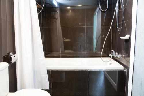 Well-appointed bathrooms