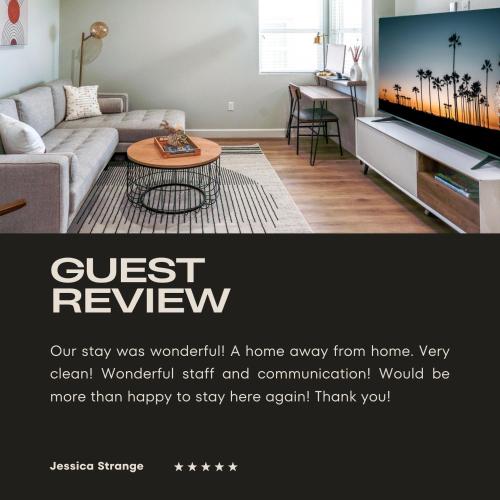Disneyland Family Retreat I Sleeps 12, Game Room, Pool Table, King Bed & EV Access in Westminster
