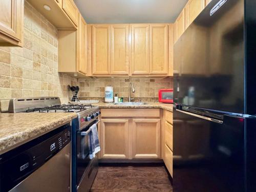 Styled Downtown condo City View Onsite Parking LM404 in Atlanta, USA