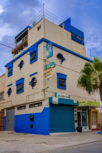 Dinosaur Anza Surf House 5