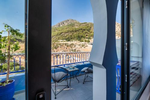 阳台/露台, 塔吉谢夫沙万拉克斯瑞霍特尔安德斯帕 (TAJ CHEFCHAOUEN Luxury Hotel and Spa) in 舍夫沙万