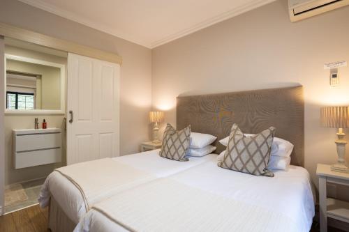 Vino Self Catering Apartment - image 2