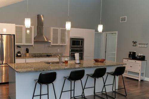 Sleeps 8-Pool-5 min to Universal! Spacious in Orlando, USA