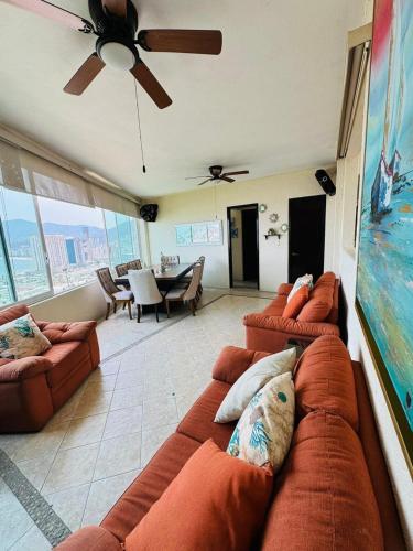 3 Atardeceres, Pet Friendly Vista al Mar en Brisas in Icacos