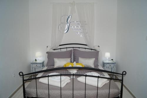 AMD Infinity Suites - image 12