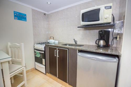 Classic Triple Room image 6