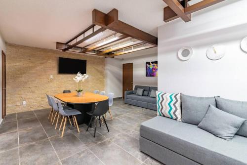 Luxury & spacious Apt in CDMX in Mexico City, Mexico