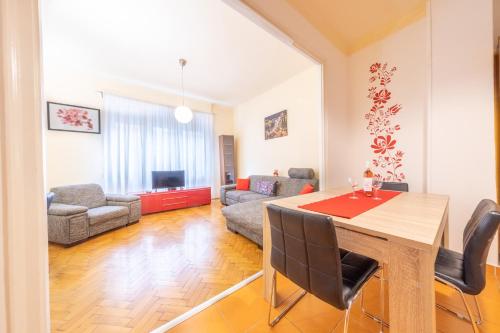 Georgina apartment, Budapest (photo 6)