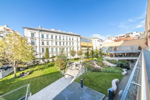 Georgina apartment - image 10