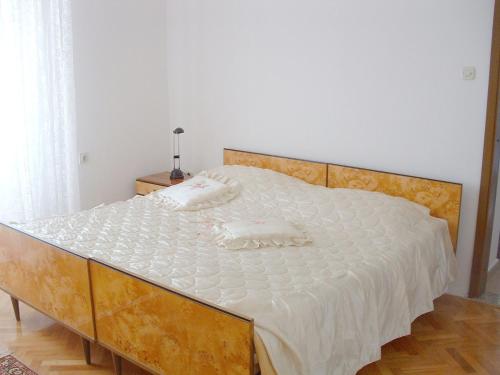 Apartments Bogovicda - image 6