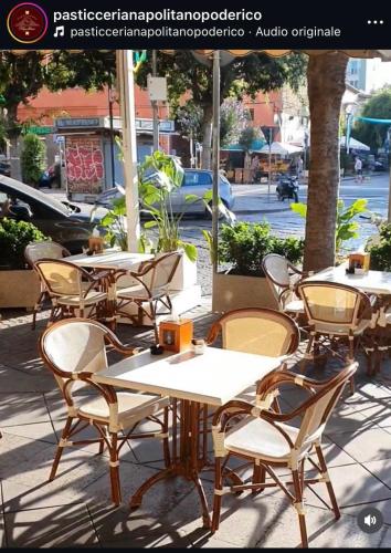 Food and beverages, Dimora Diaz B&B in Orto Botanico