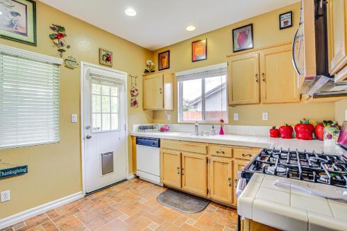 Family-Friendly Home with Fenced Yard in Victorville in Victorville, USA