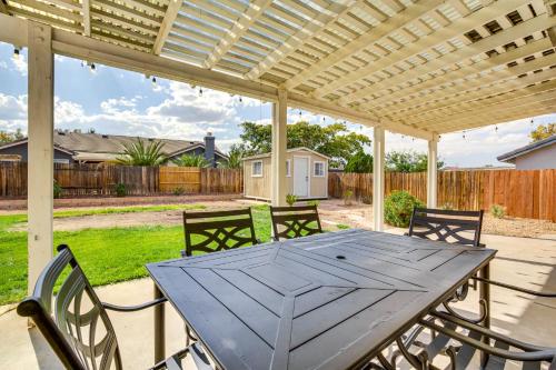 Family-Friendly Home with Fenced Yard in Victorville in Victorville, USA