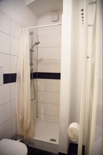 Perle im Herzen Neuköllns, Berlin (Foto 6)