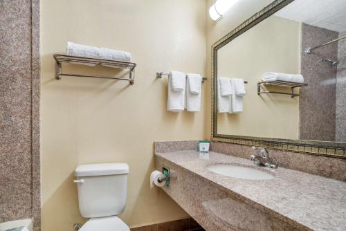 Best Western Gastonia - image 11