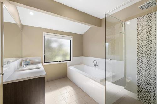 Three-Bedroom Apartment image 1