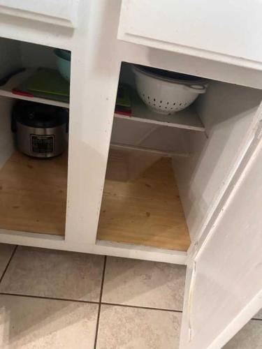 Forest Hills Fresh-Centrally Located, Pets, Wifi in Montgomery, USA