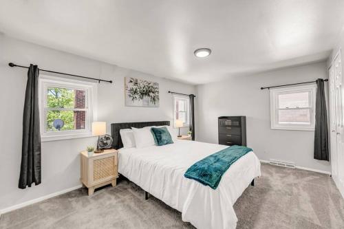 Close to Highmark Stadium and Free Parking in Hamburg, USA