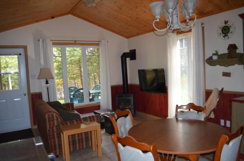 Létesítmények, Chalet Esmeralda in Piopolis (QC)