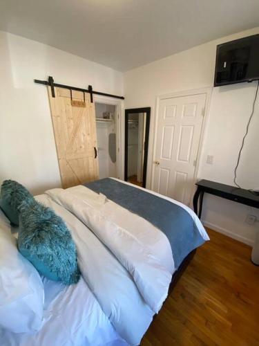 Comfy Getaway Private Apt-Studio in West New York, USA