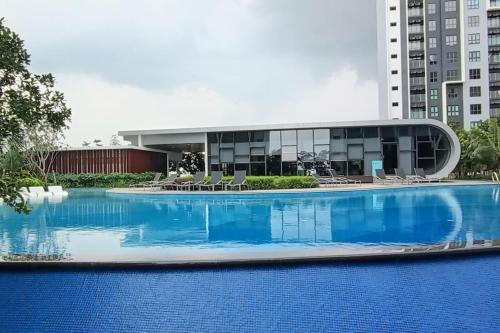 Zawirah guesthouse mayabay splashmania in Bandar Gamuda Cove