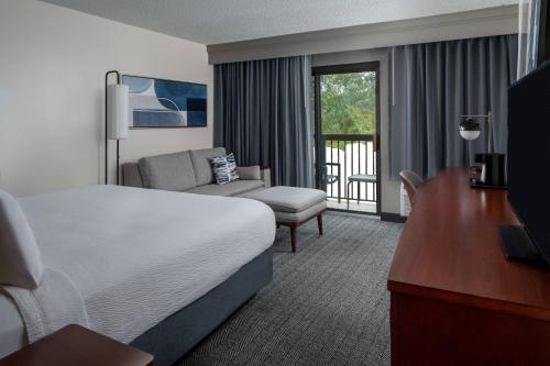 Courtyard by Marriott Covington / Mandeville - image 10