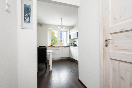 Convenient Stay Close to Airport and Old Town, Tallinn (photo 2)