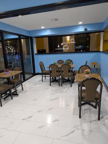 Super 8 By Wyndham Staunton - 식음료(F&B)