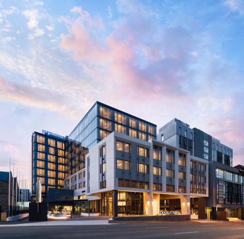 . DoubleTree by Hilton Hobart