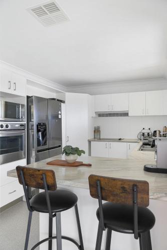 Sea Glimpse at Nelson Bay