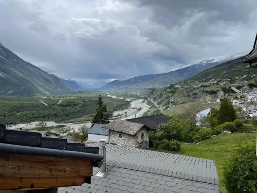 Stay in the Heart of Wallis in Leuk, Schweiz