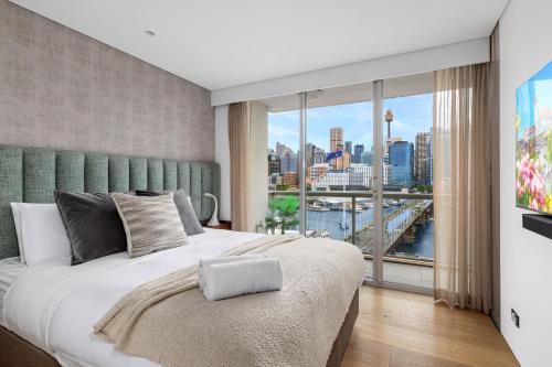 3 Bedroom Darling Harbour Apartment - image 4