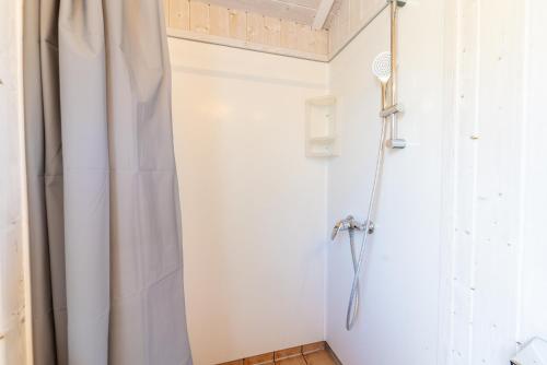 Strandblick - Dorf 1 Ferienhaus 03 - image 2