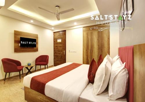 Deluxe Room image 2