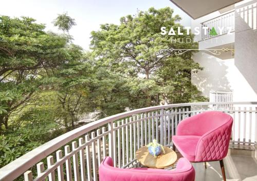 Superior Room With Balcony image 2
