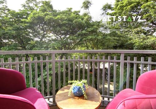 Superior Room With Balcony image 1