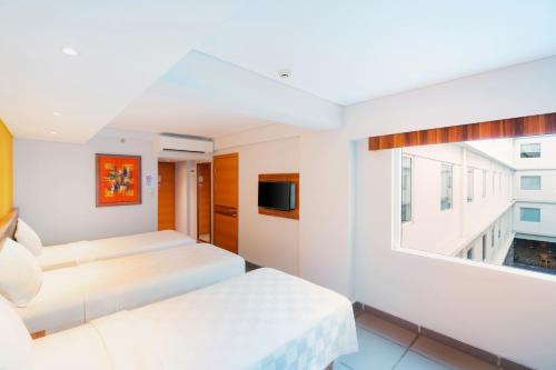 Triple Room image 7