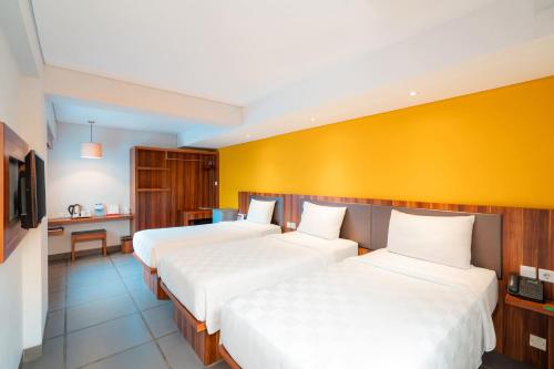 Triple Room image 6
