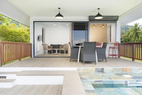 Erkély/terasz, Raina Lodge - Fare Keali'i - Piscine privée (Raina Lodge - Fare Keali'i - Piscine privee) in Hauru